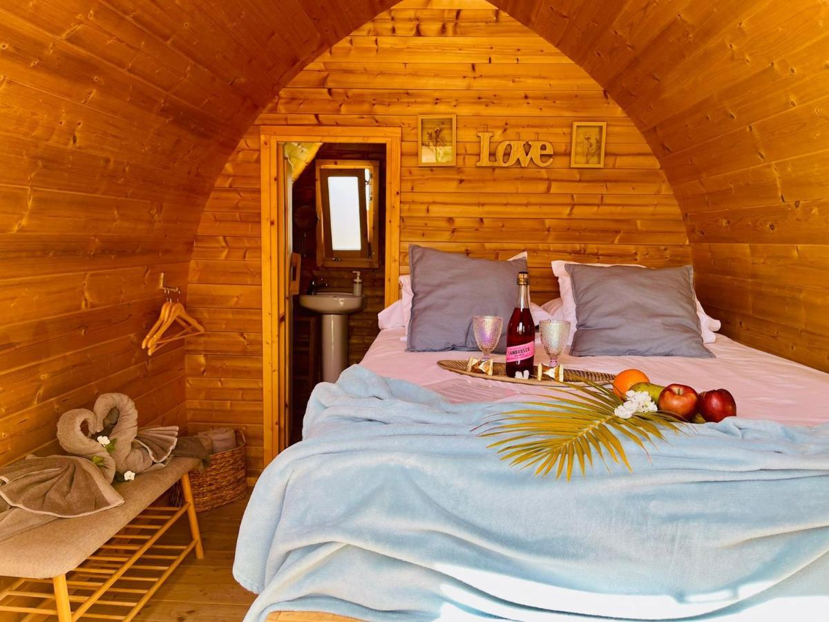 Lykke Suite Spa Sauna Piscina Y Jardin Buzanada 外观 照片