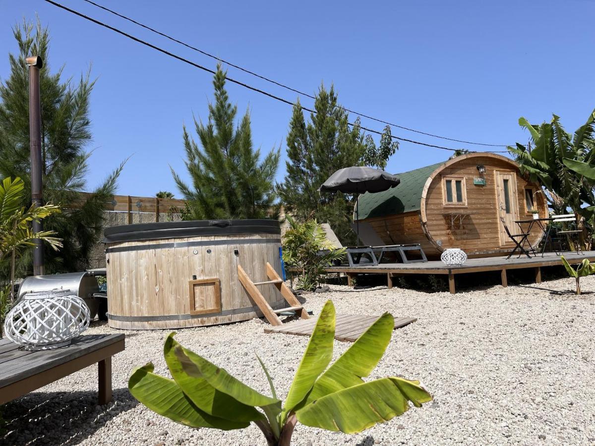 Lykke Suite Spa Sauna Piscina Y Jardin Buzanada 外观 照片
