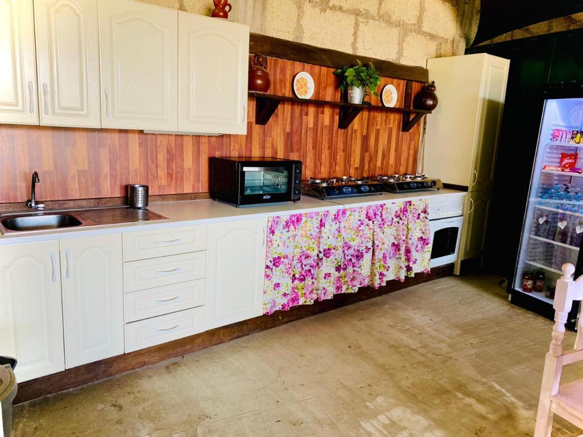 Lykke Suite Spa Sauna Piscina Y Jardin Buzanada 外观 照片